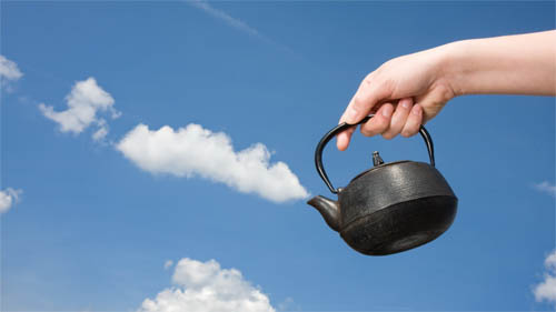 A cloud of tea