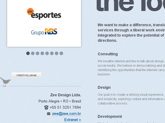 40 Examples Of Creatively Integrated Social Media Links In Web Design 37