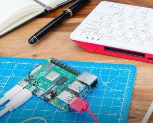 Build a Powerful Raspberry Pi 5 Mini PC with an SSD for Under $200 ...