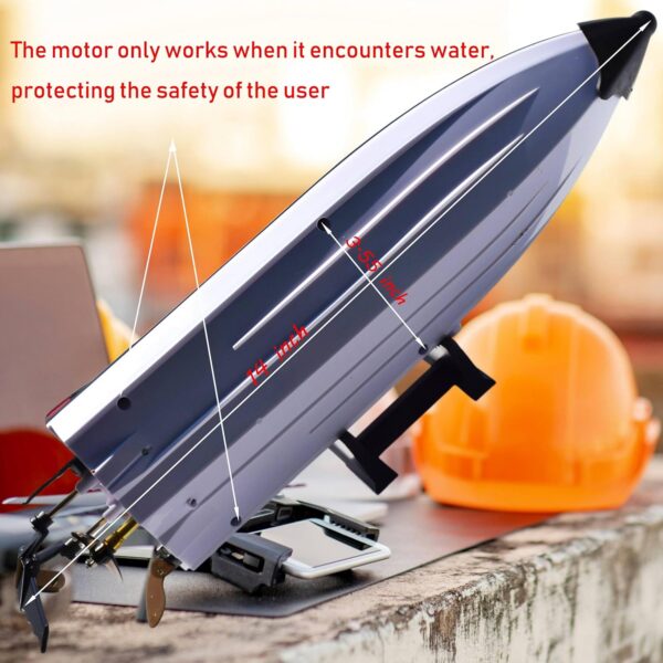 RC Boat High Speed Remote Control Boat for Kids - Image 3